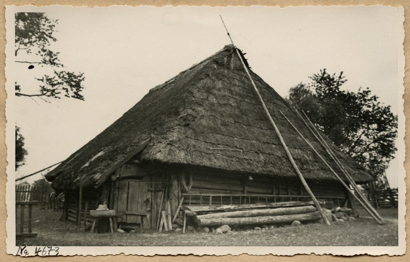 Antano Raudonio gyvenamojo namo ir ūkinių pastatų fotografijos XIV